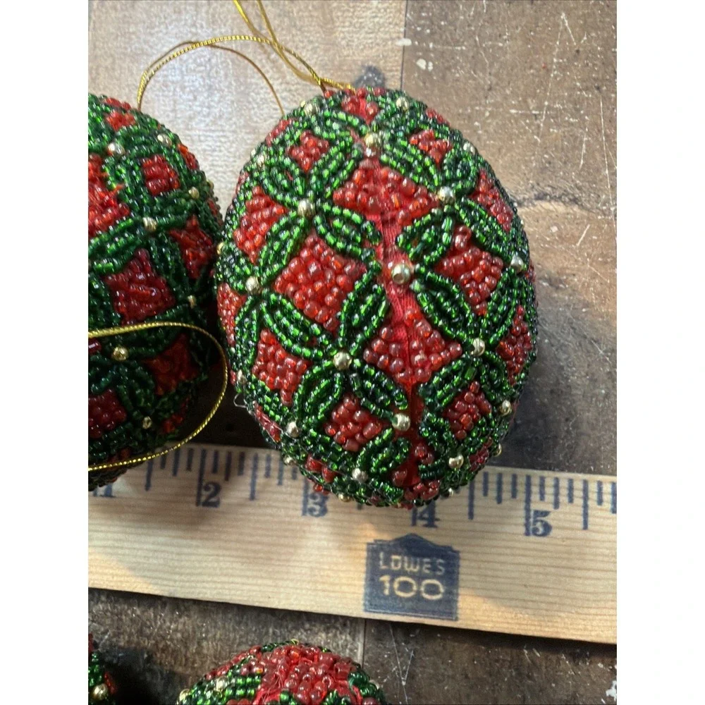 Lot 4 Vtg Hand Beaded Seed Bead Egg Christmas Tree Ornaments Red Green Geometric